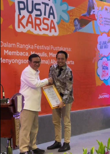 Sarana Jaya Raih Penghargaan Kearsipan Dalam Festival Pusta Karsa Menyongsong 5 Abad Jakarta